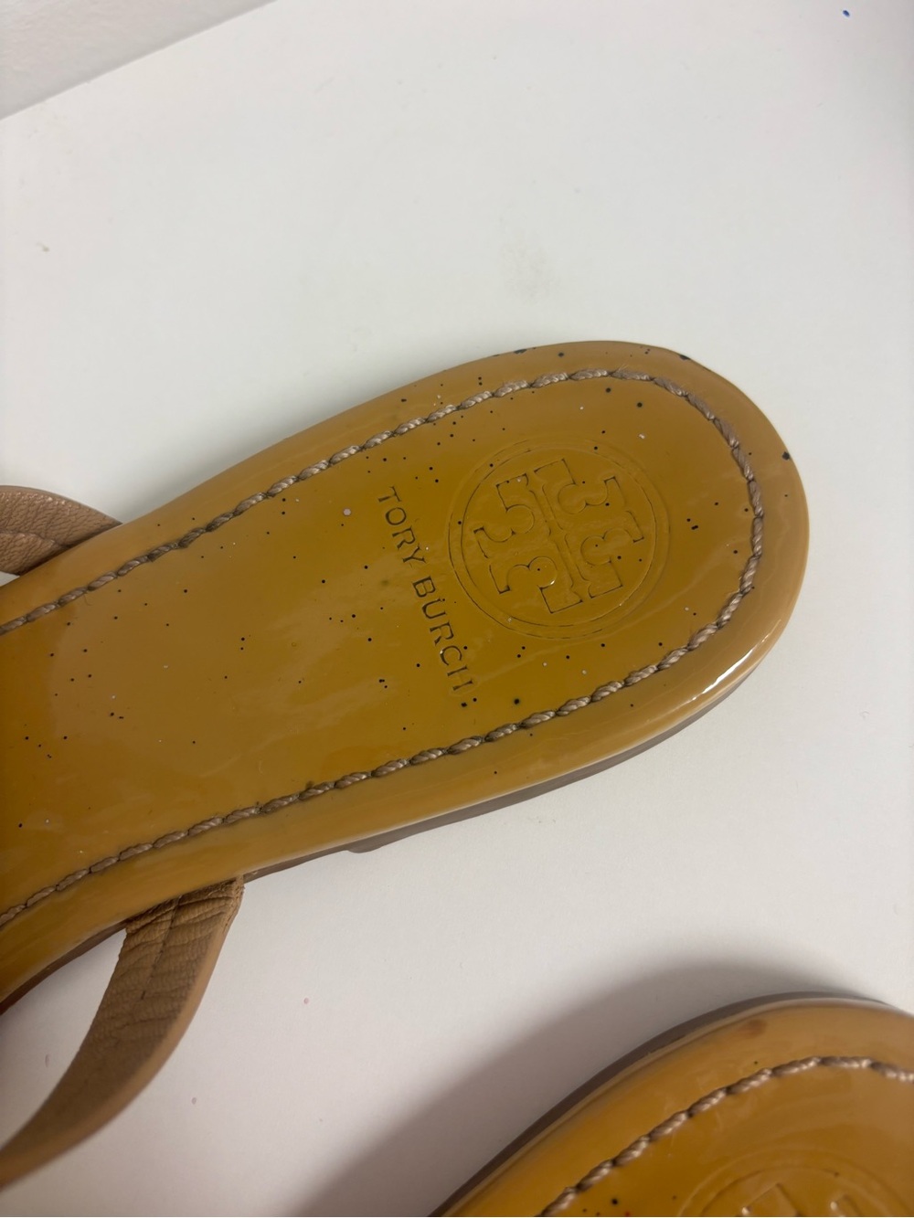 Tory Burch Logo Thong Sandals in Cognac - 9.5 - Picture 3 of 7